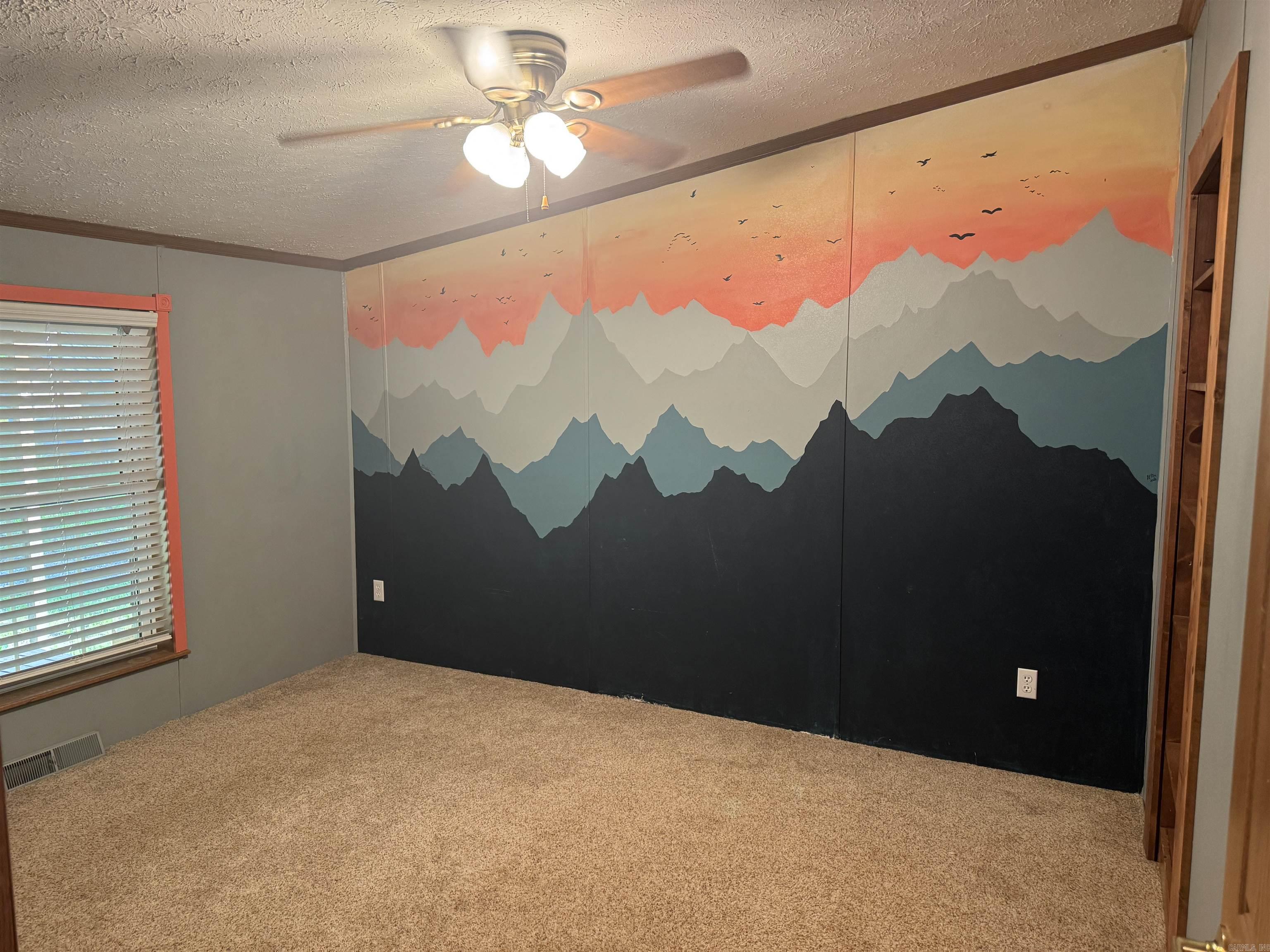 LONSDALE, TOWN OF - Residential