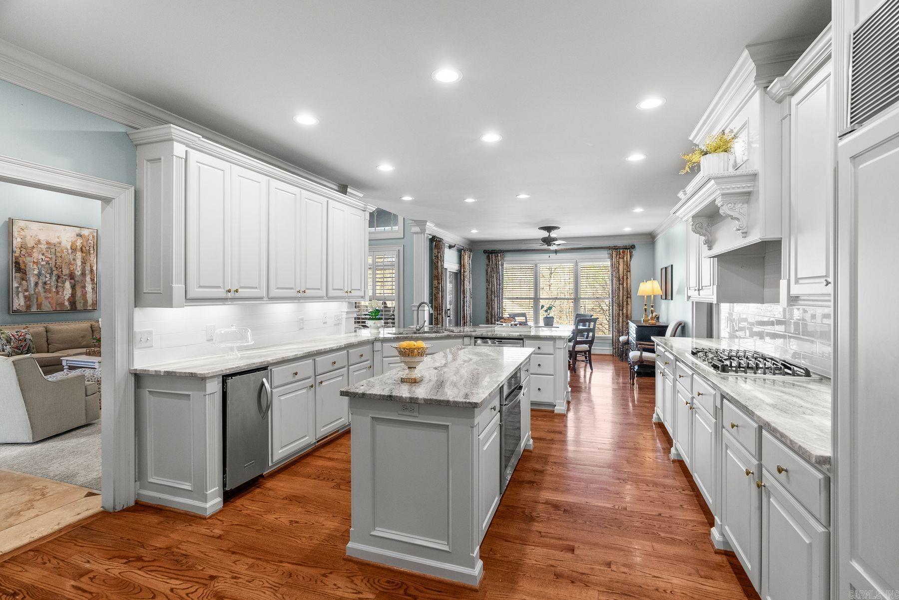 CHENAL VALLEY LAMARCHE PLACE NBH - Residential