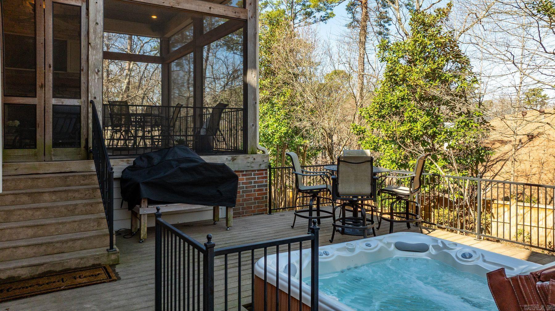 CHENAL VALLEY LAMARCHE PLACE NBH - Residential