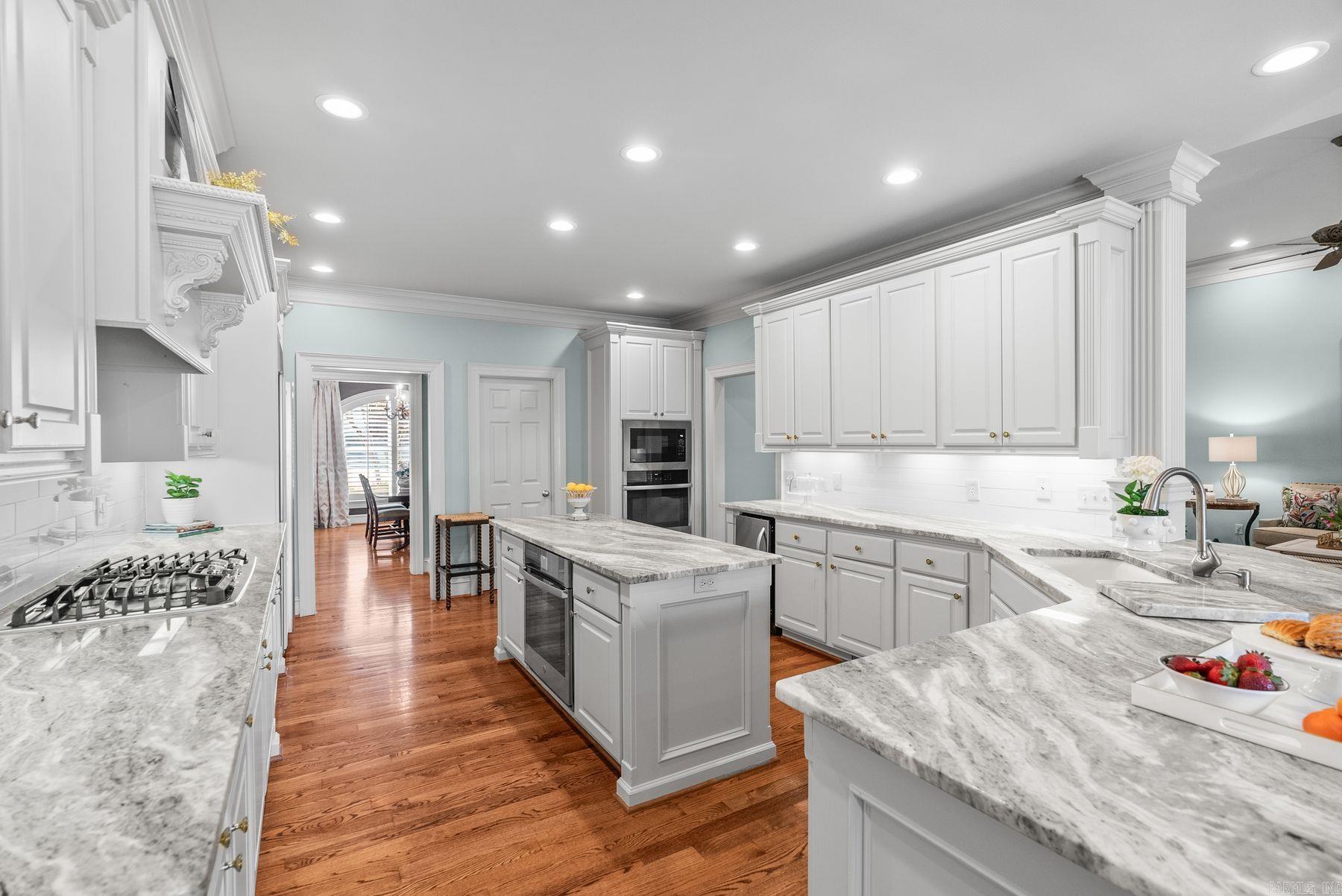 CHENAL VALLEY LAMARCHE PLACE NBH - Residential