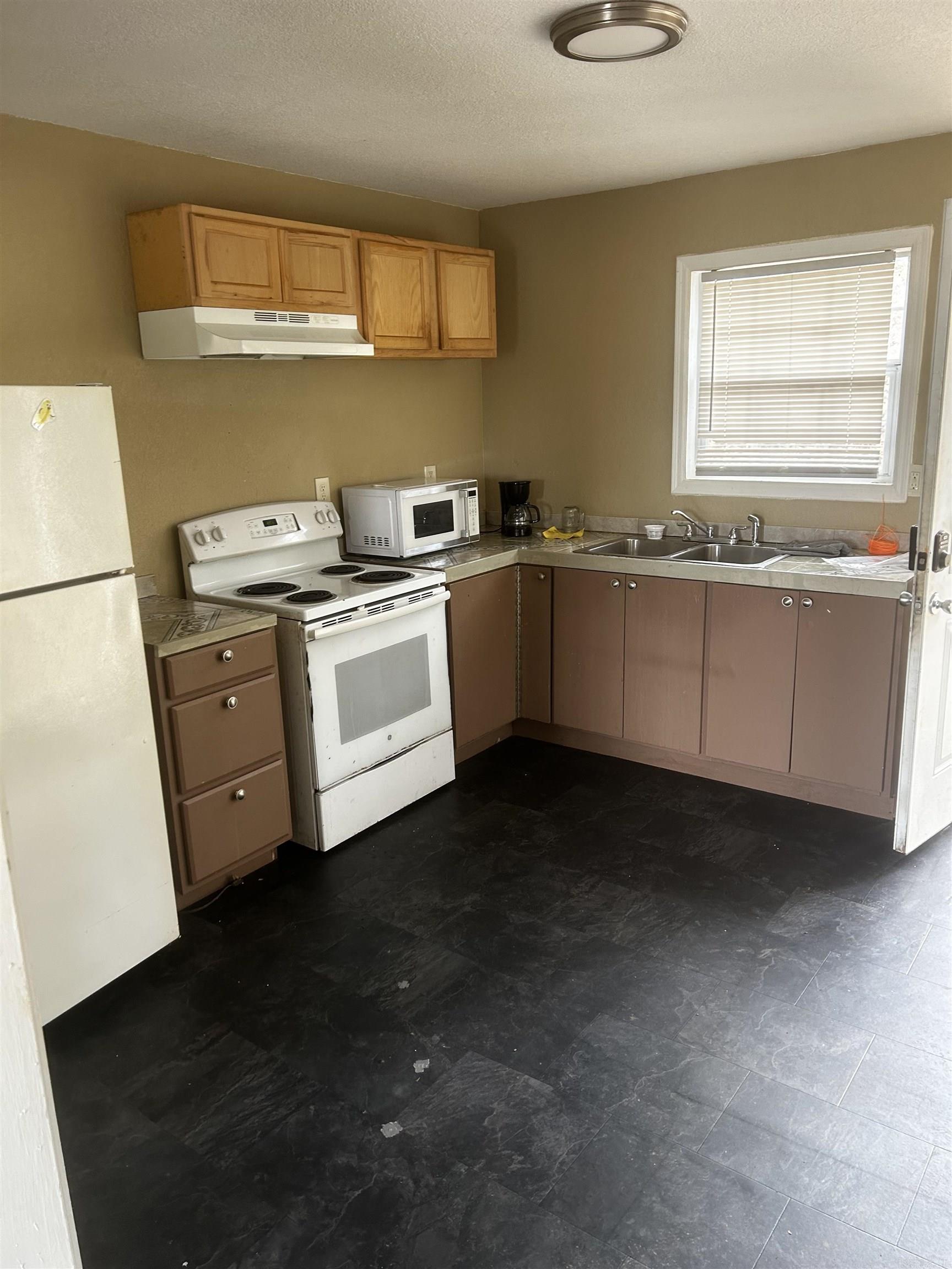 BRADDOCKS - Residential