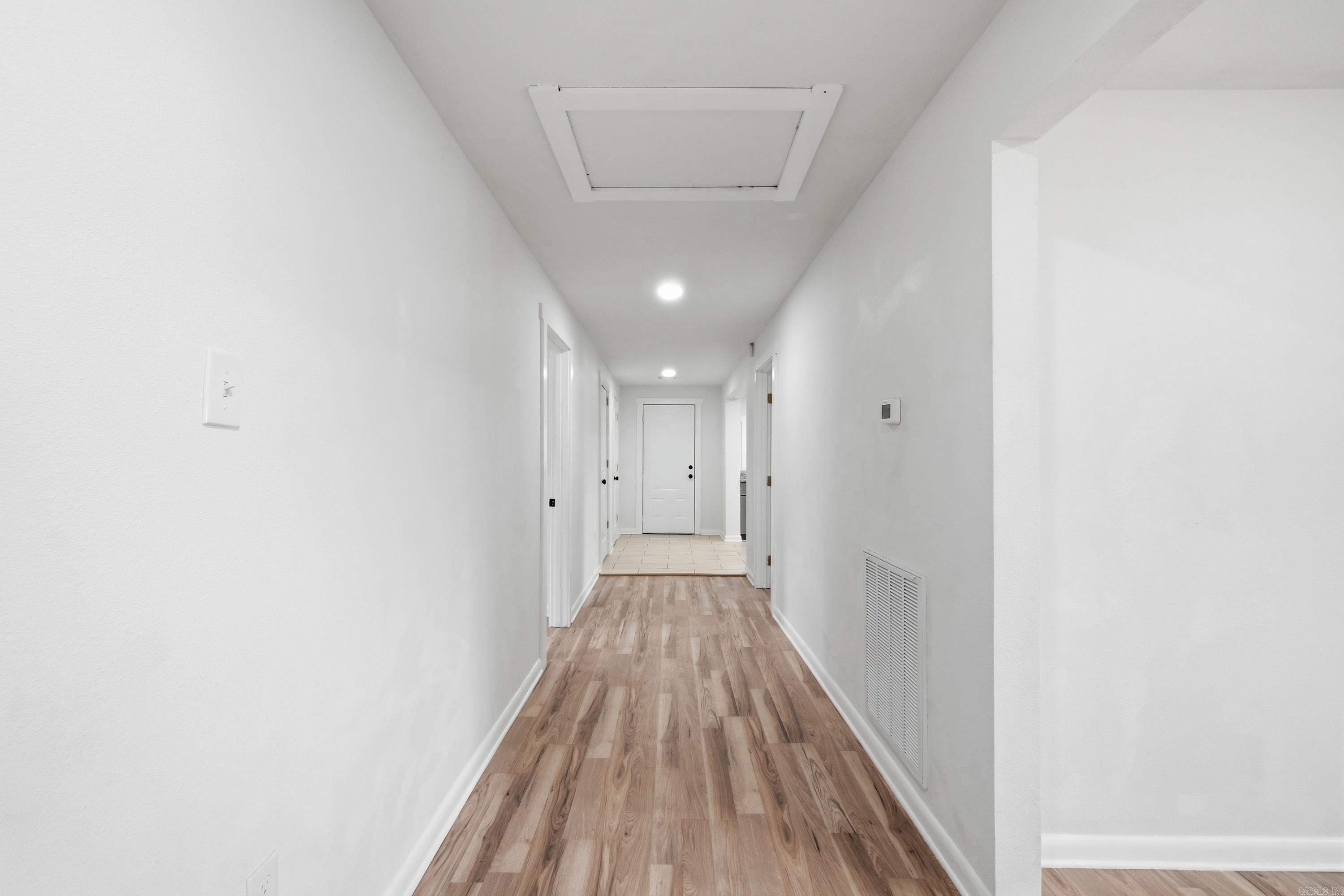 KAHN & HOLDERS ADDN - Residential