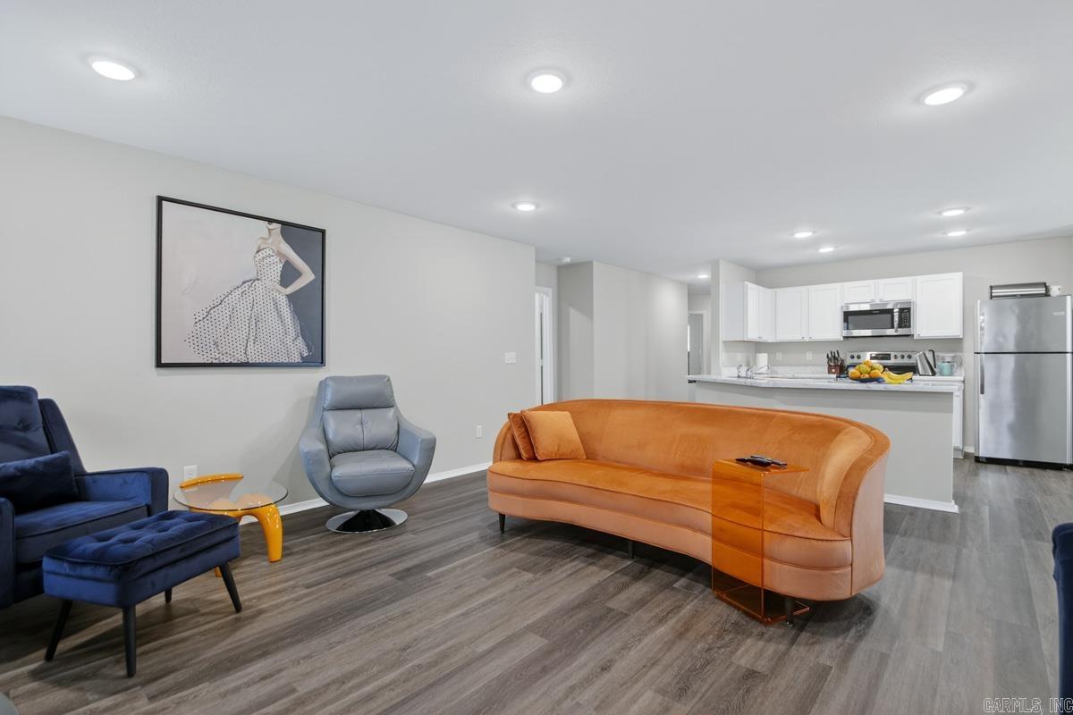 AUBURN HILLS - Residential