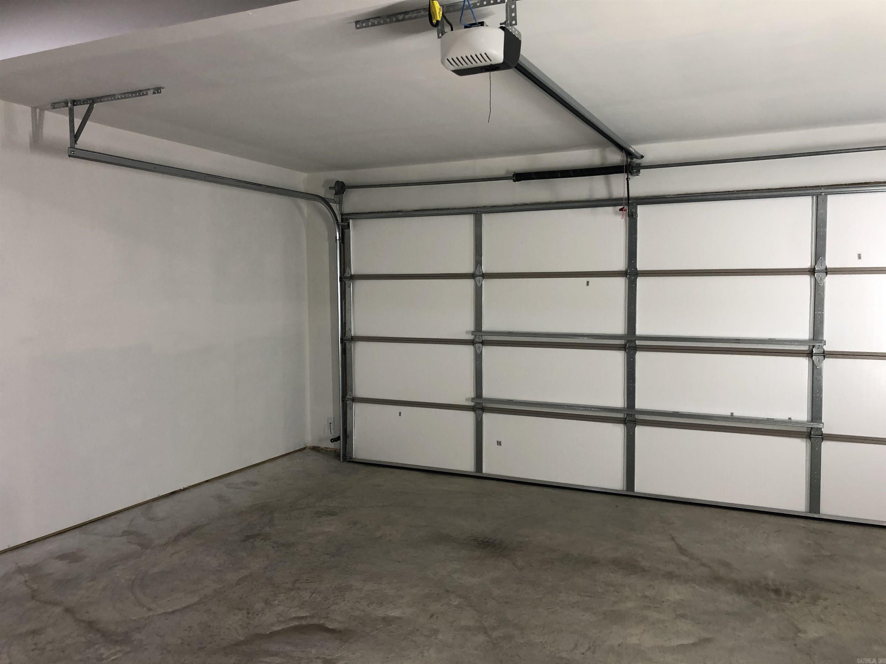 AUBURN HILLS - Residential