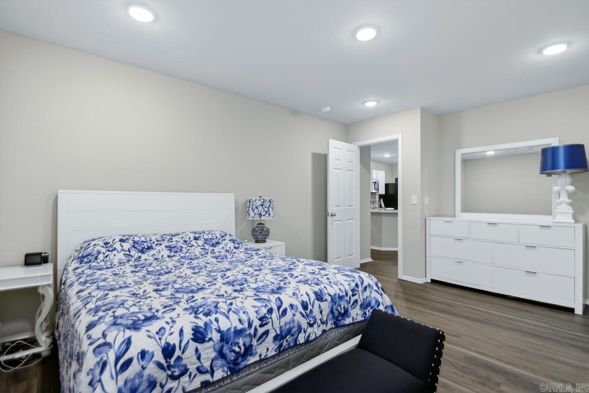 AUBURN HILLS - Residential