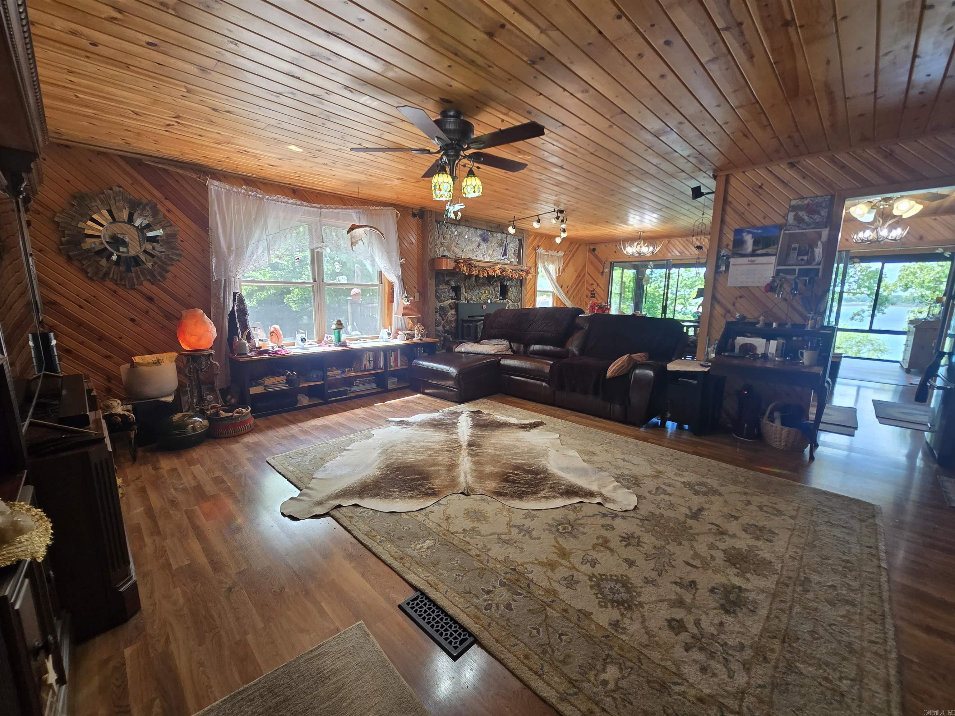 Dry Run Homesites - Residential
