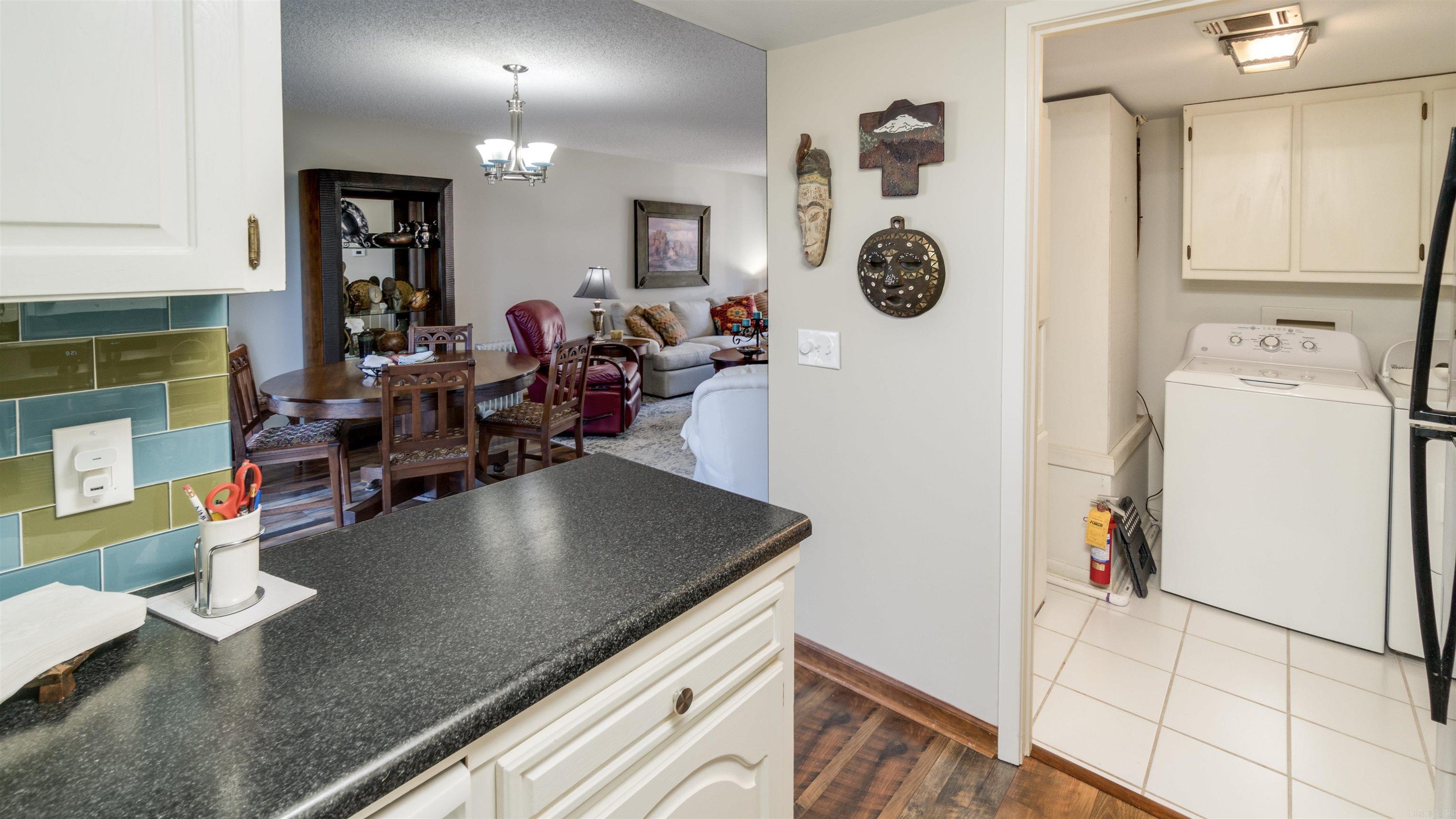 Castellon Courts #1 - Residential