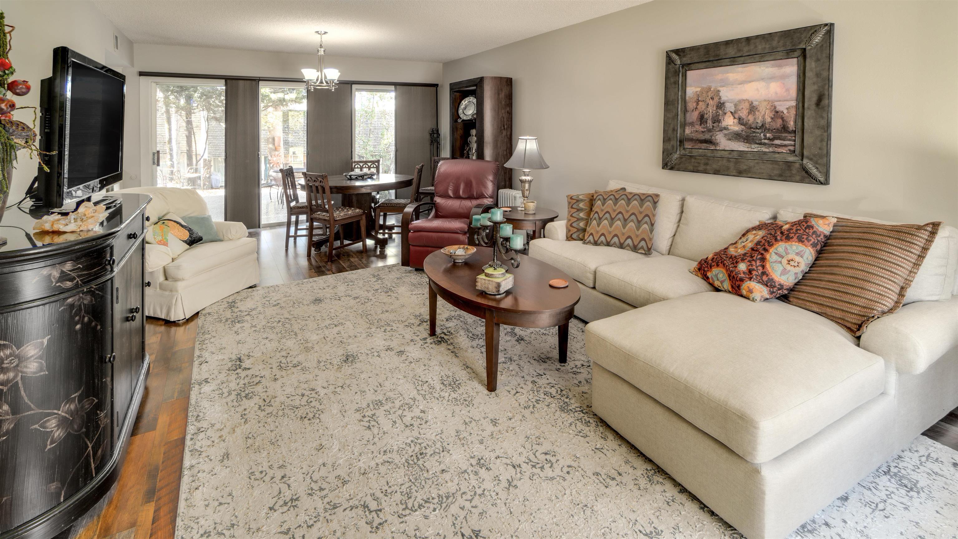 Castellon Courts #1 - Residential