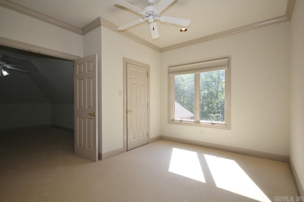 CHENAL DOWNS - Residential
