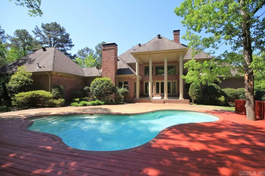 CHENAL DOWNS - Residential