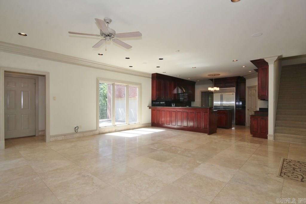 CHENAL DOWNS - Residential