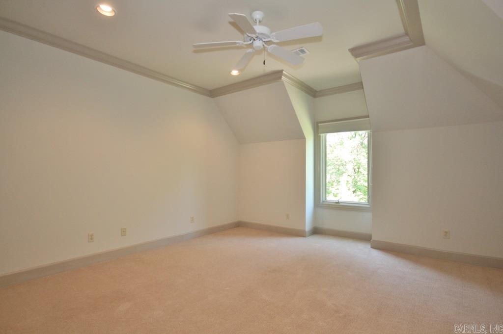 CHENAL DOWNS - Residential