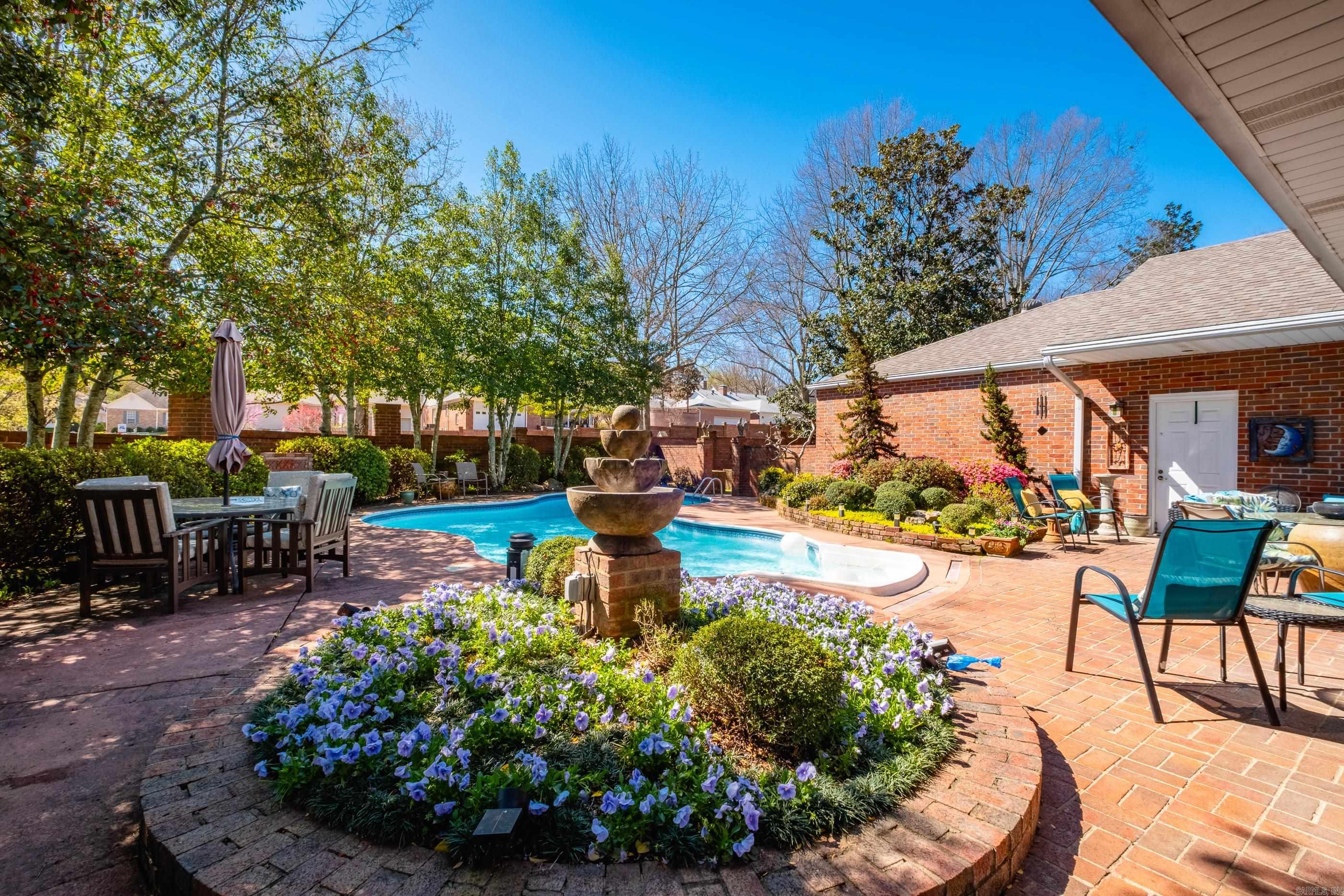 COUNTRYWOOD HPR - Residential