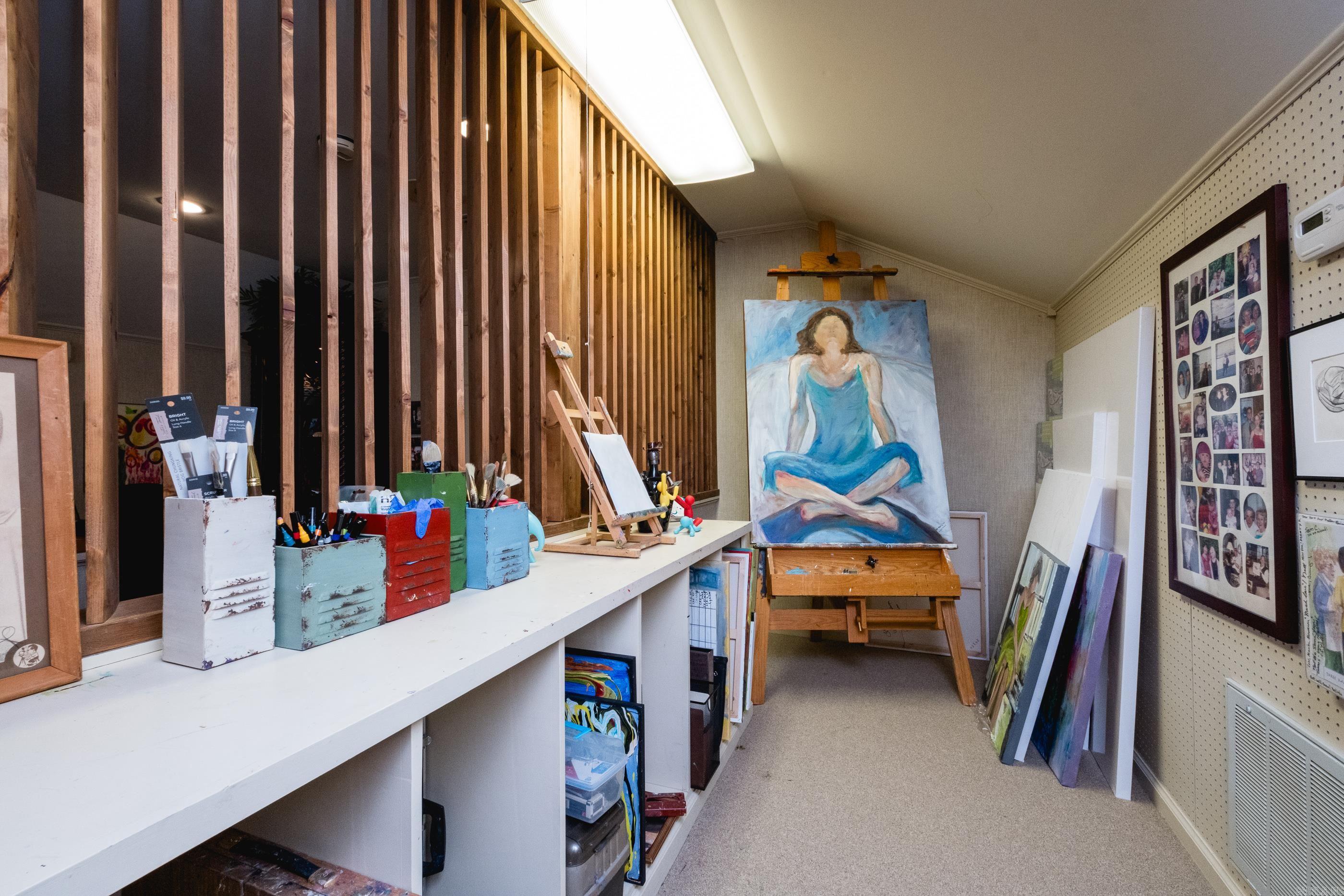 COUNTRYWOOD HPR - Residential