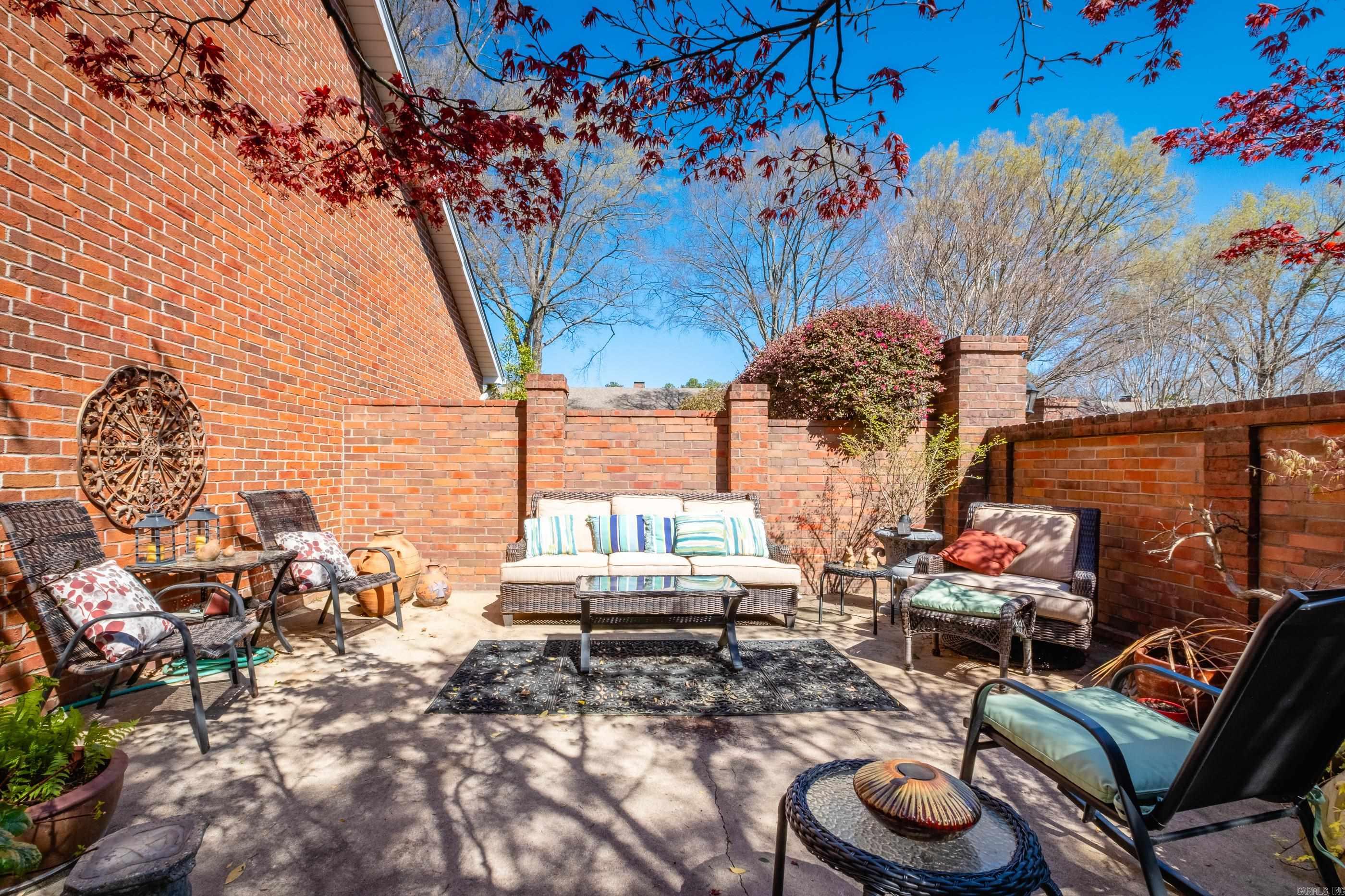 COUNTRYWOOD HPR - Residential