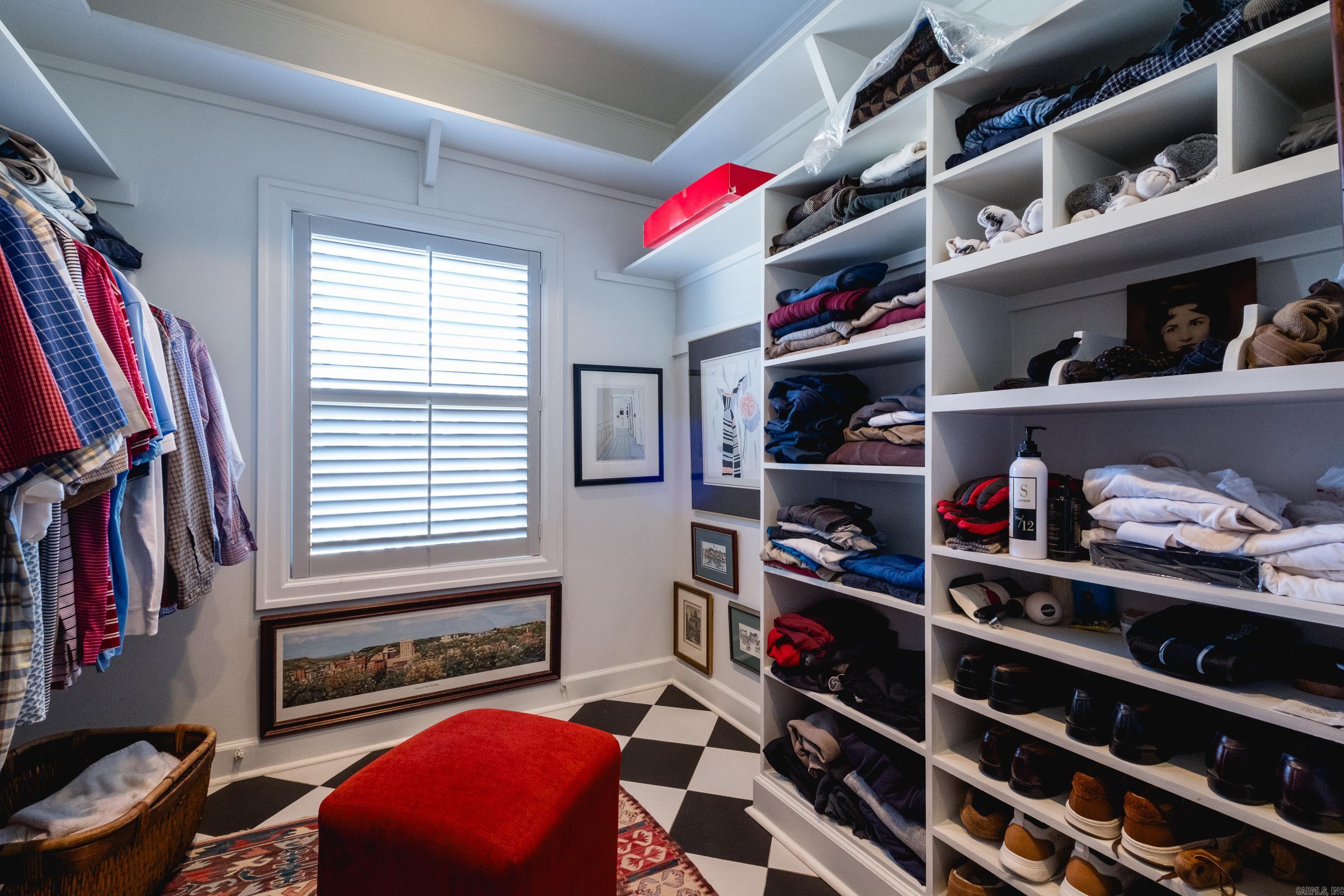 COUNTRYWOOD HPR - Residential