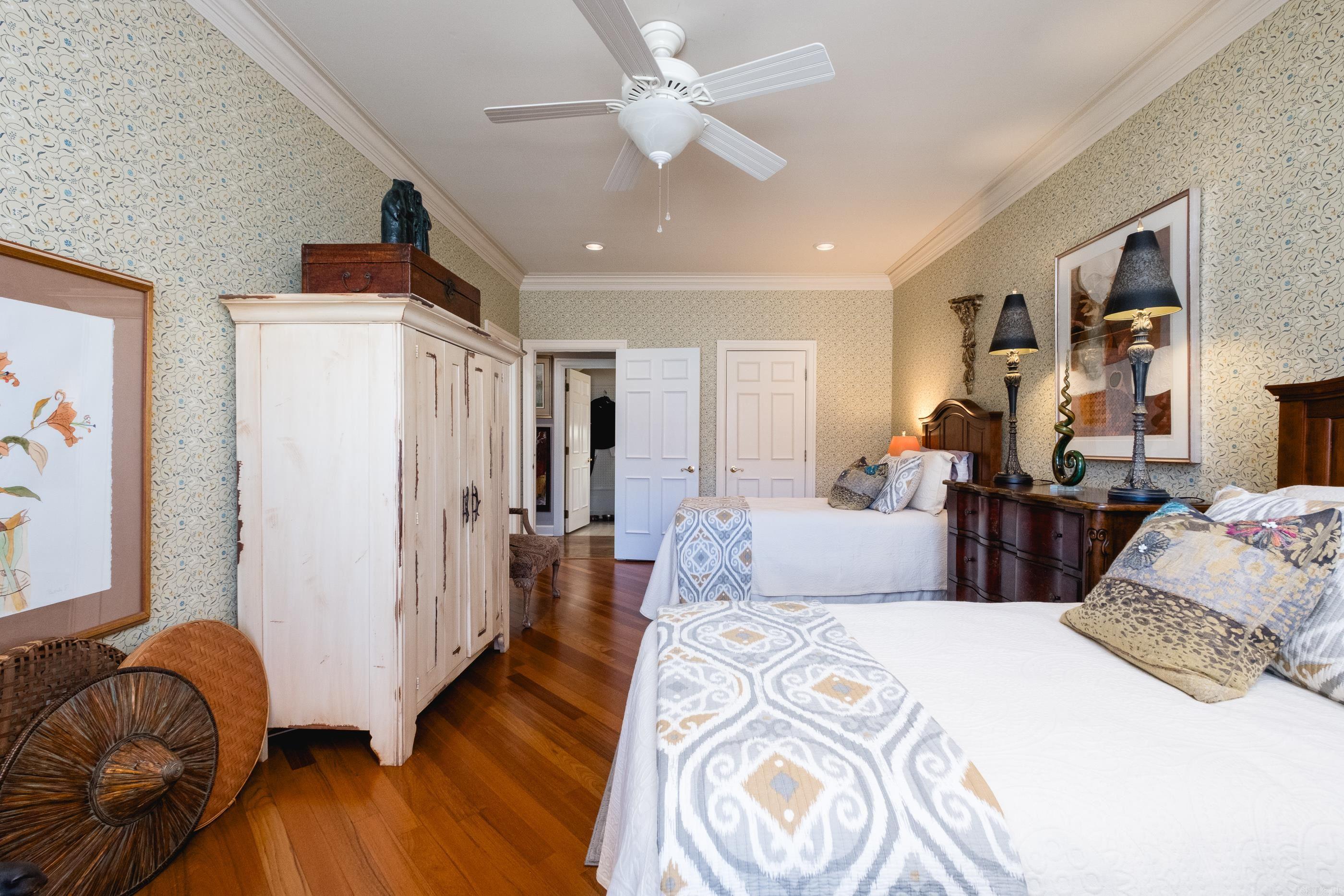 COUNTRYWOOD HPR - Residential