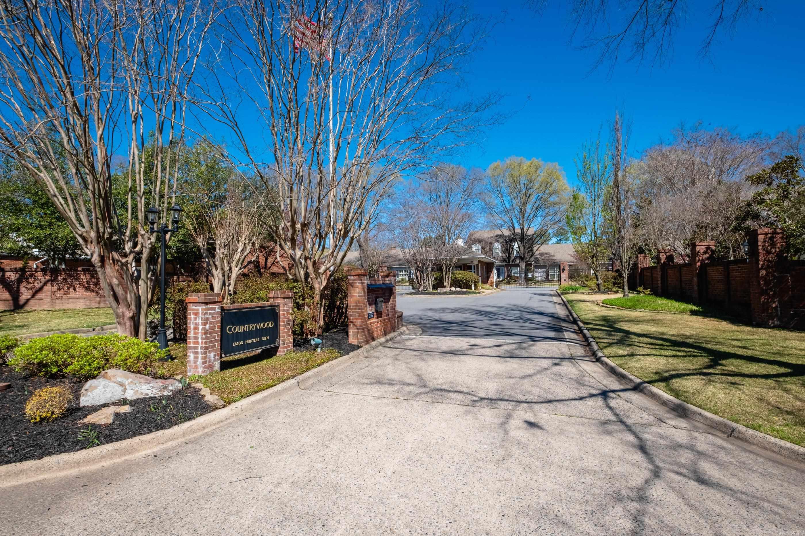 COUNTRYWOOD HPR - Residential