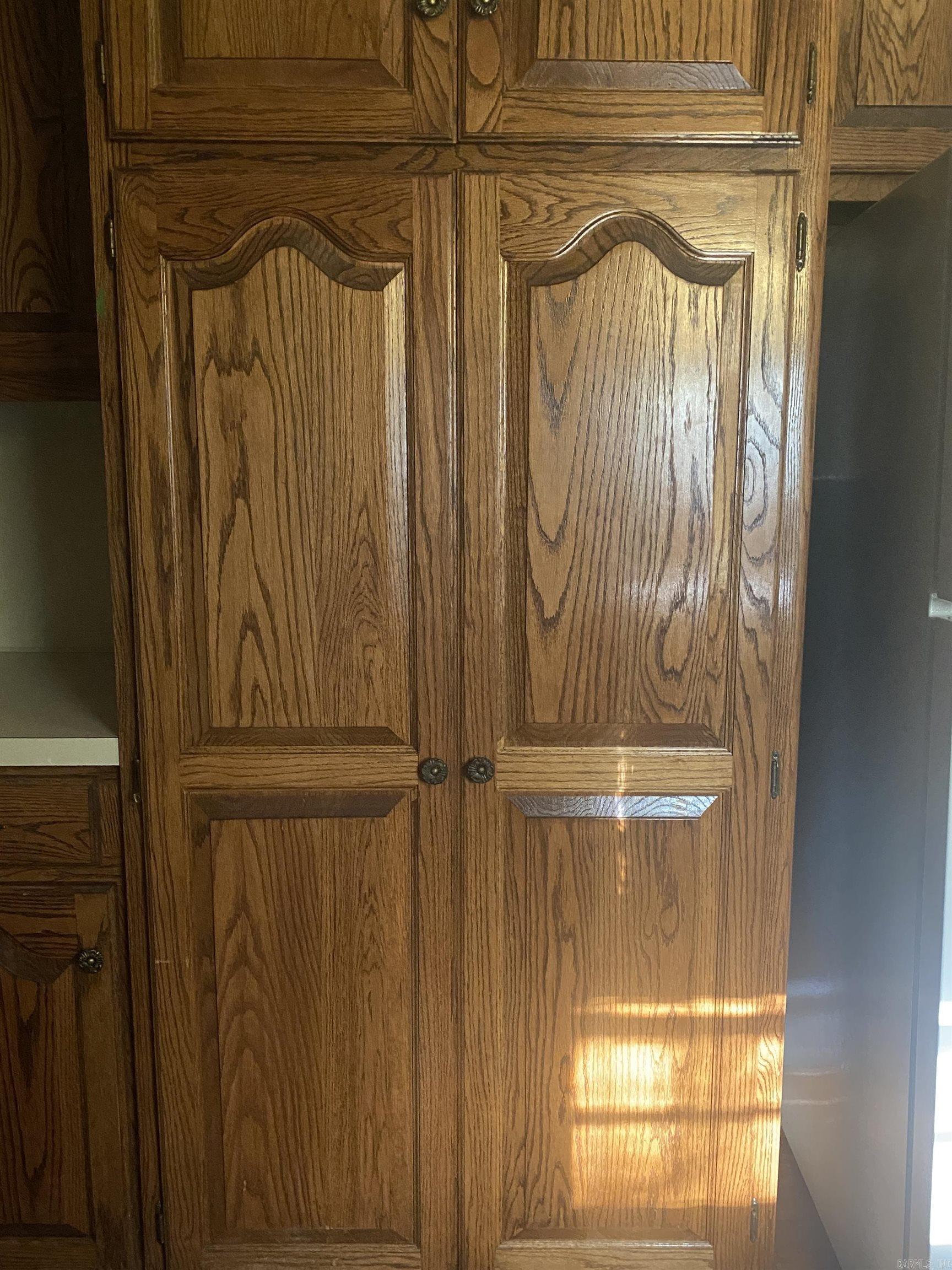 BARROW JOHN - Residential