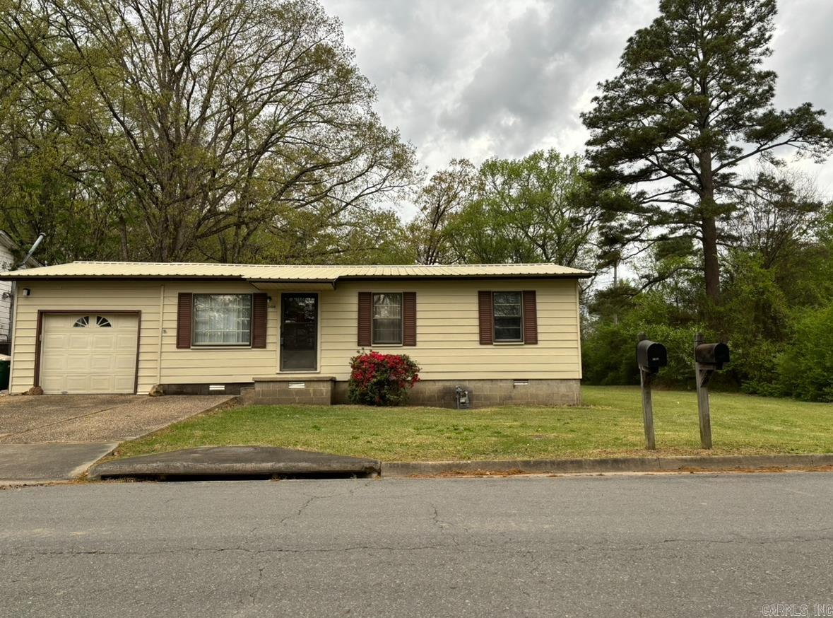 BARROW JOHN - Residential