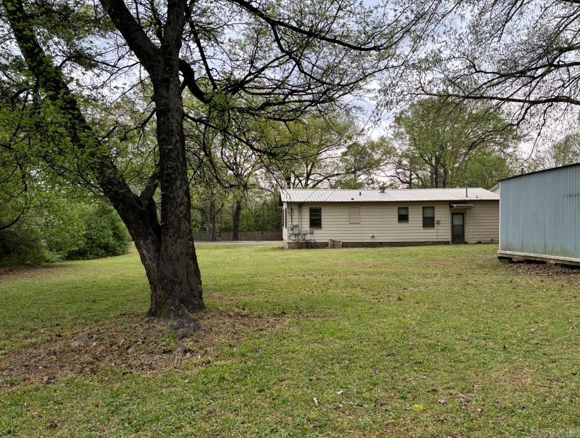 BARROW JOHN - Residential