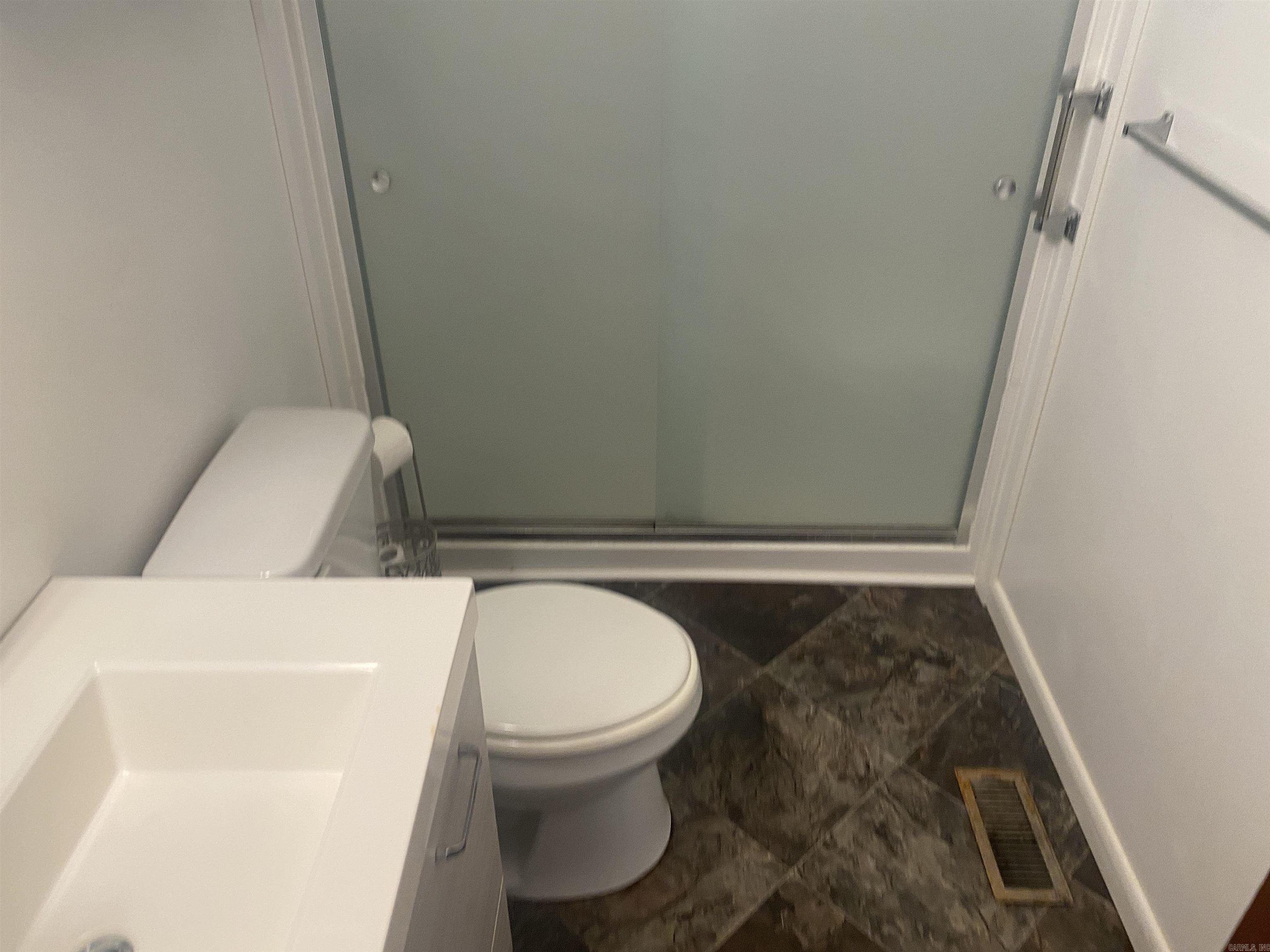 BARROW JOHN - Residential