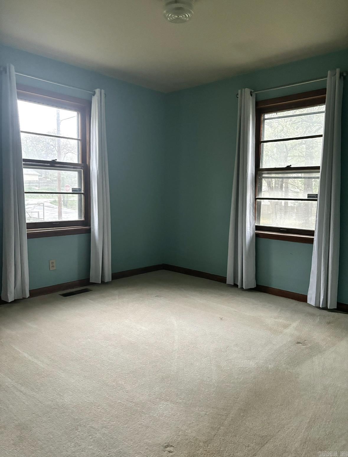 BARROW JOHN - Residential