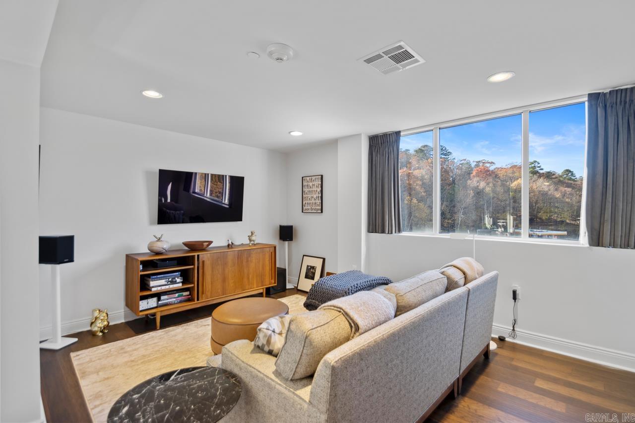 Riviera HPR - Residential