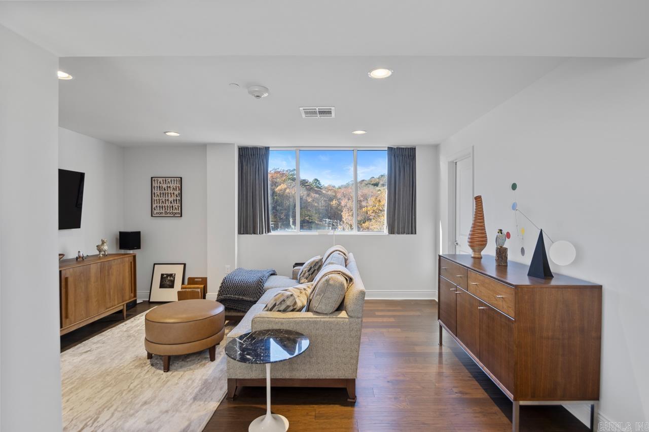 Riviera HPR - Residential