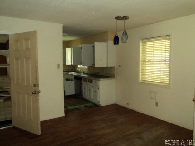 ARBOR OAKS - Residential