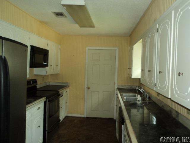 ARBOR OAKS - Residential