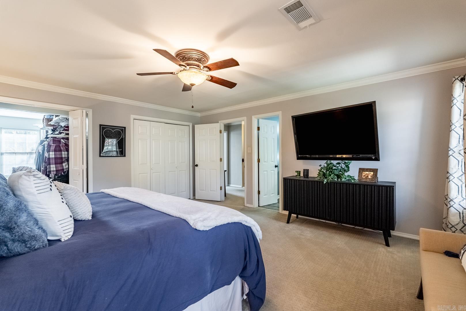 PEBBLE BEACH PARK - Residential