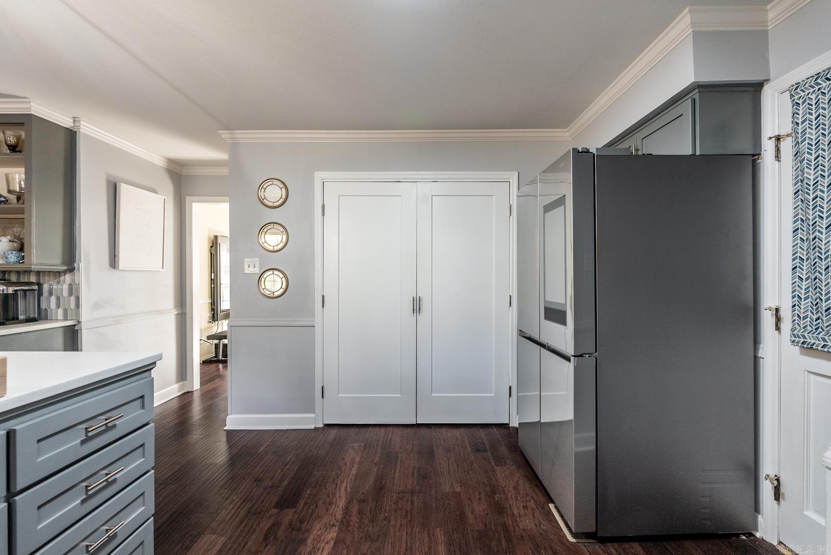 PEBBLE BEACH PARK - Residential