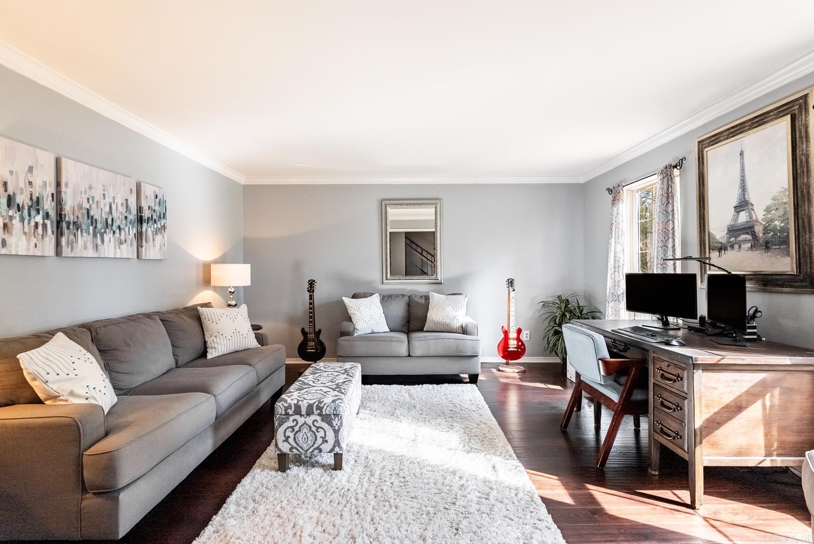 PEBBLE BEACH PARK - Residential