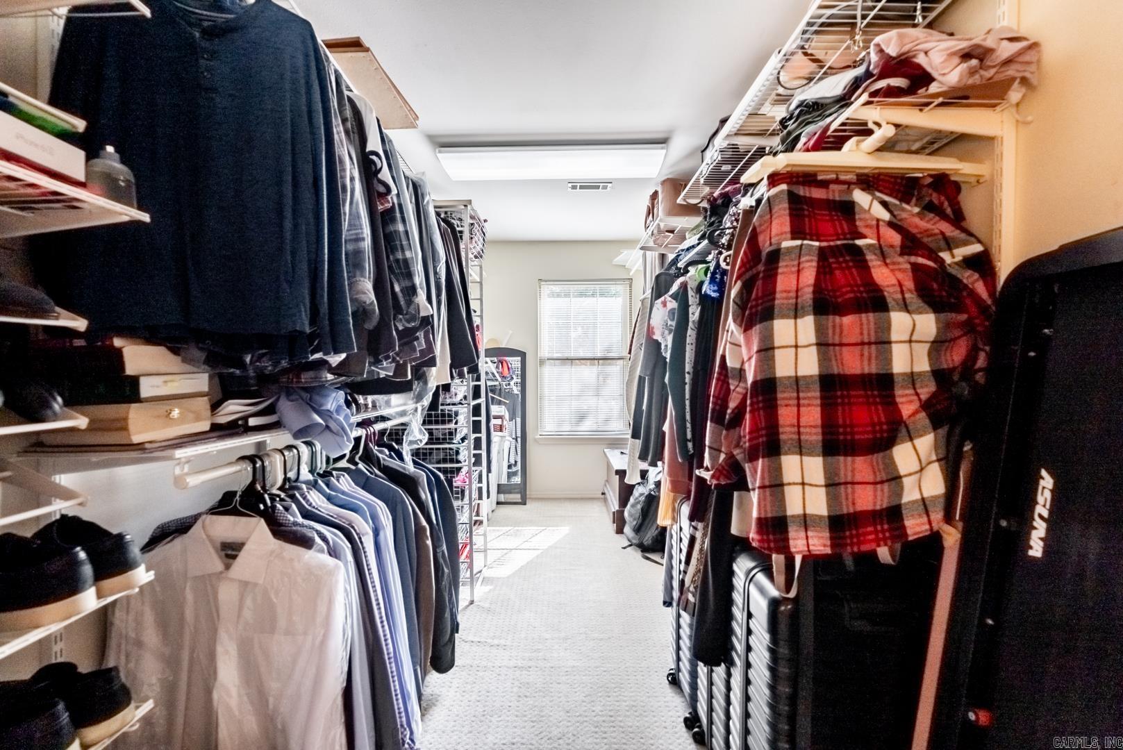 PEBBLE BEACH PARK - Residential