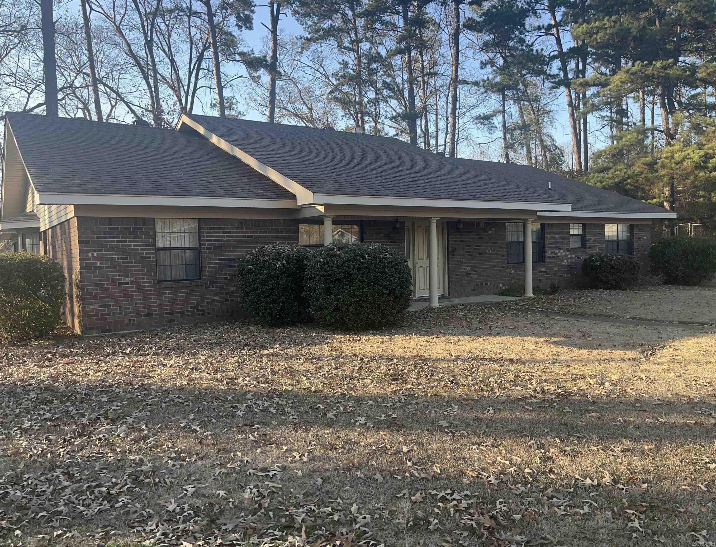 PINE HILLS PARK ADDN - Residential