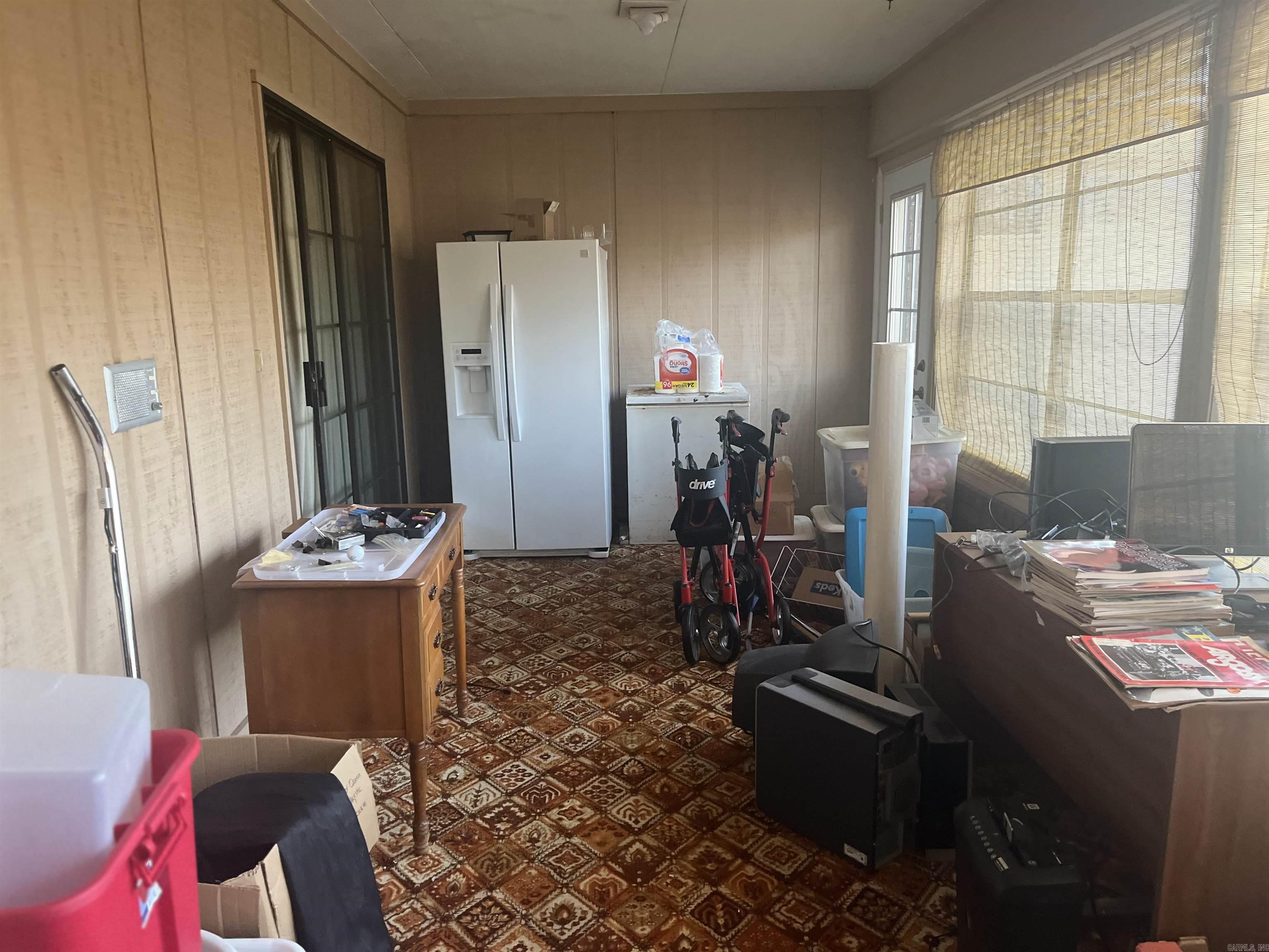 PINE HILLS PARK ADDN - Residential