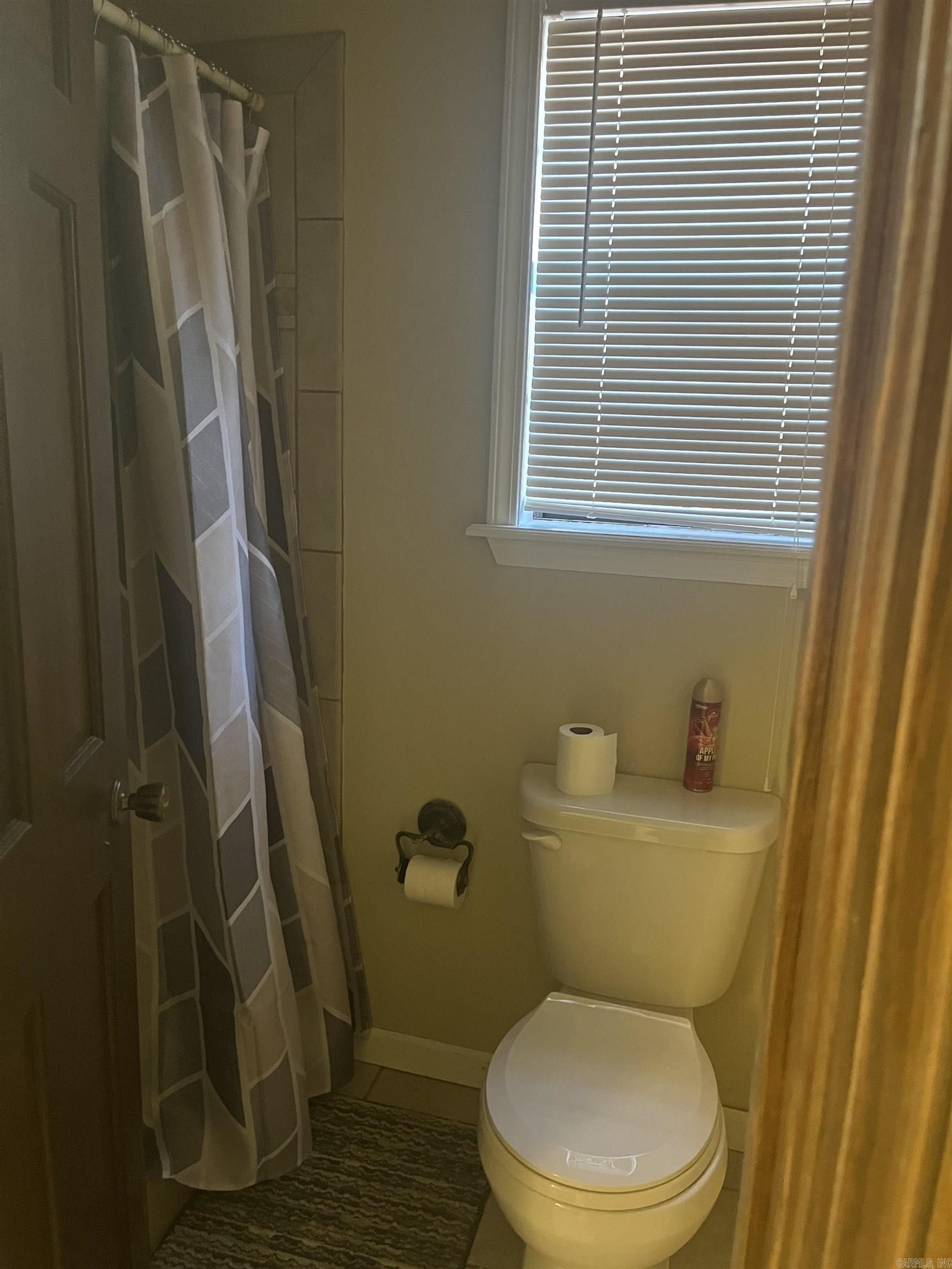 PINE HILLS PARK ADDN - Residential