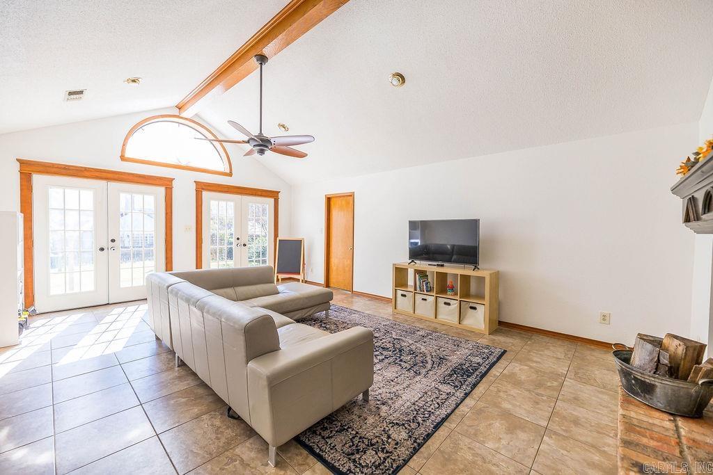 THOMPSON HEIGHTS 5TH - Residential