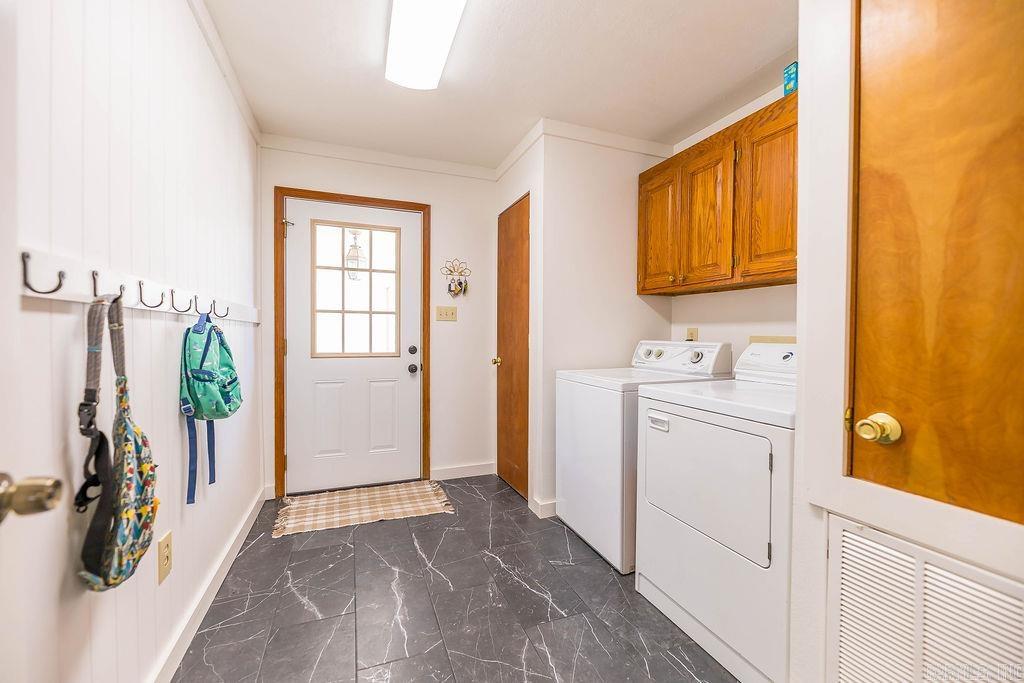 THOMPSON HEIGHTS 5TH - Residential