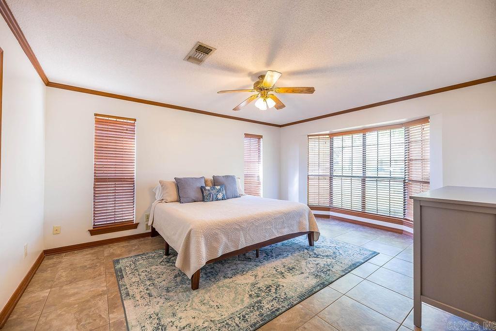 THOMPSON HEIGHTS 5TH - Residential