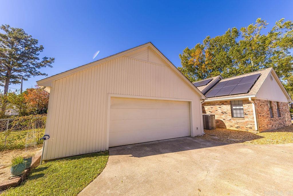 THOMPSON HEIGHTS 5TH - Residential