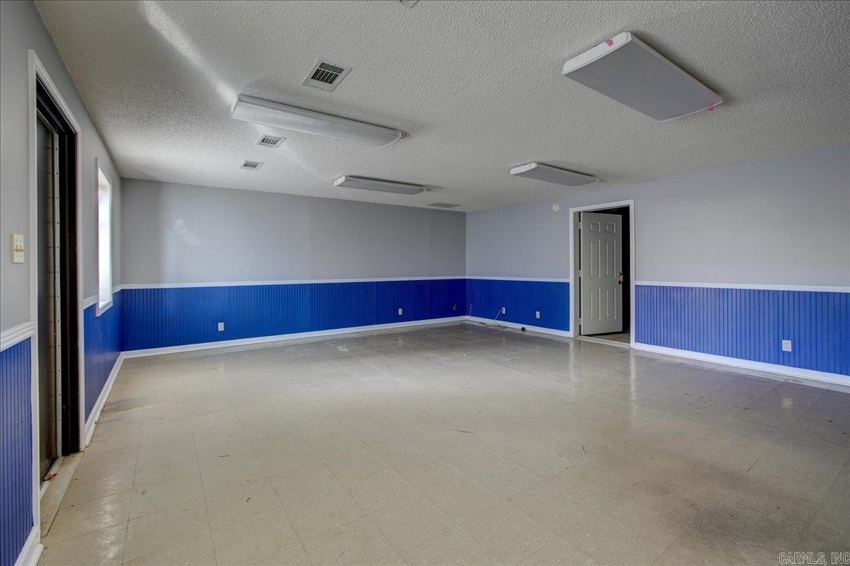 South Hot Springs - Commercial Sale