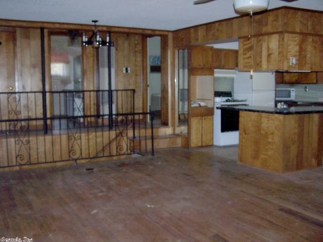 Glen Oak - Residential