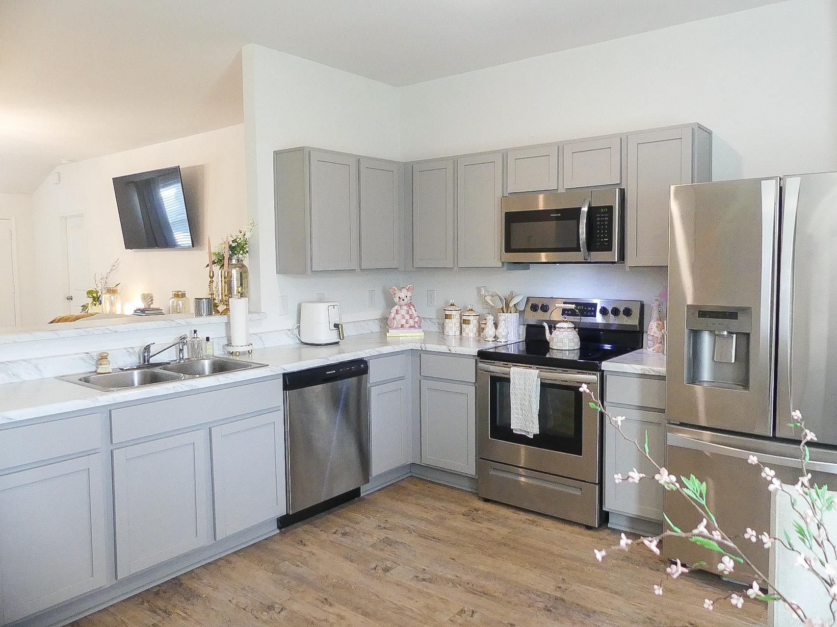 BRODY REED ESTATES - Residential