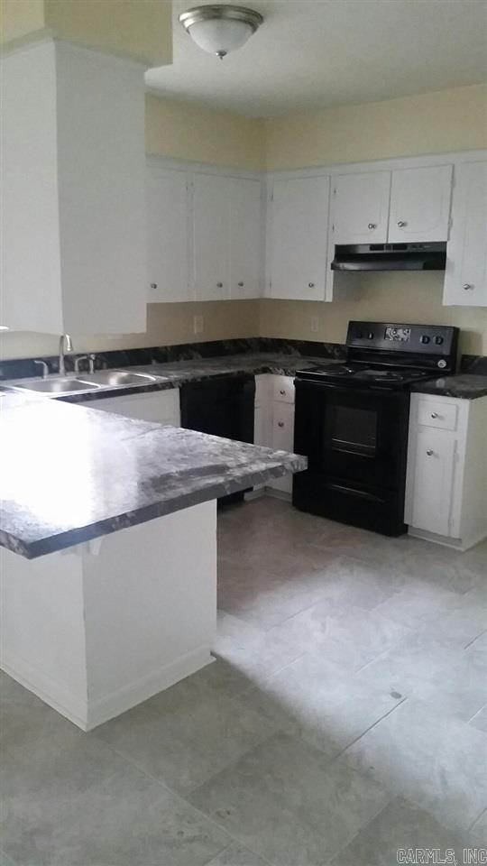 Twin Lakes Estates - Residential Lease