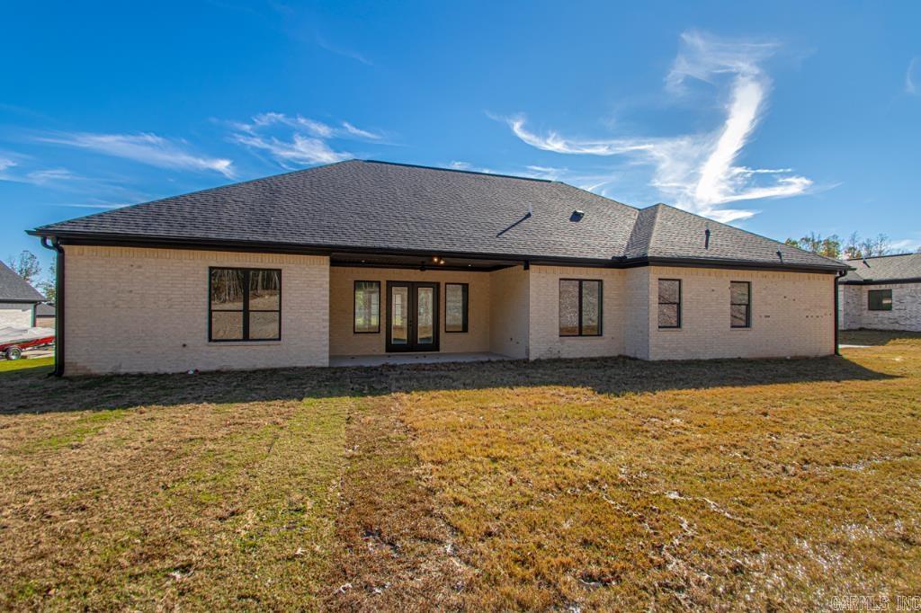 CROSSROADS VILLAGE - Residential