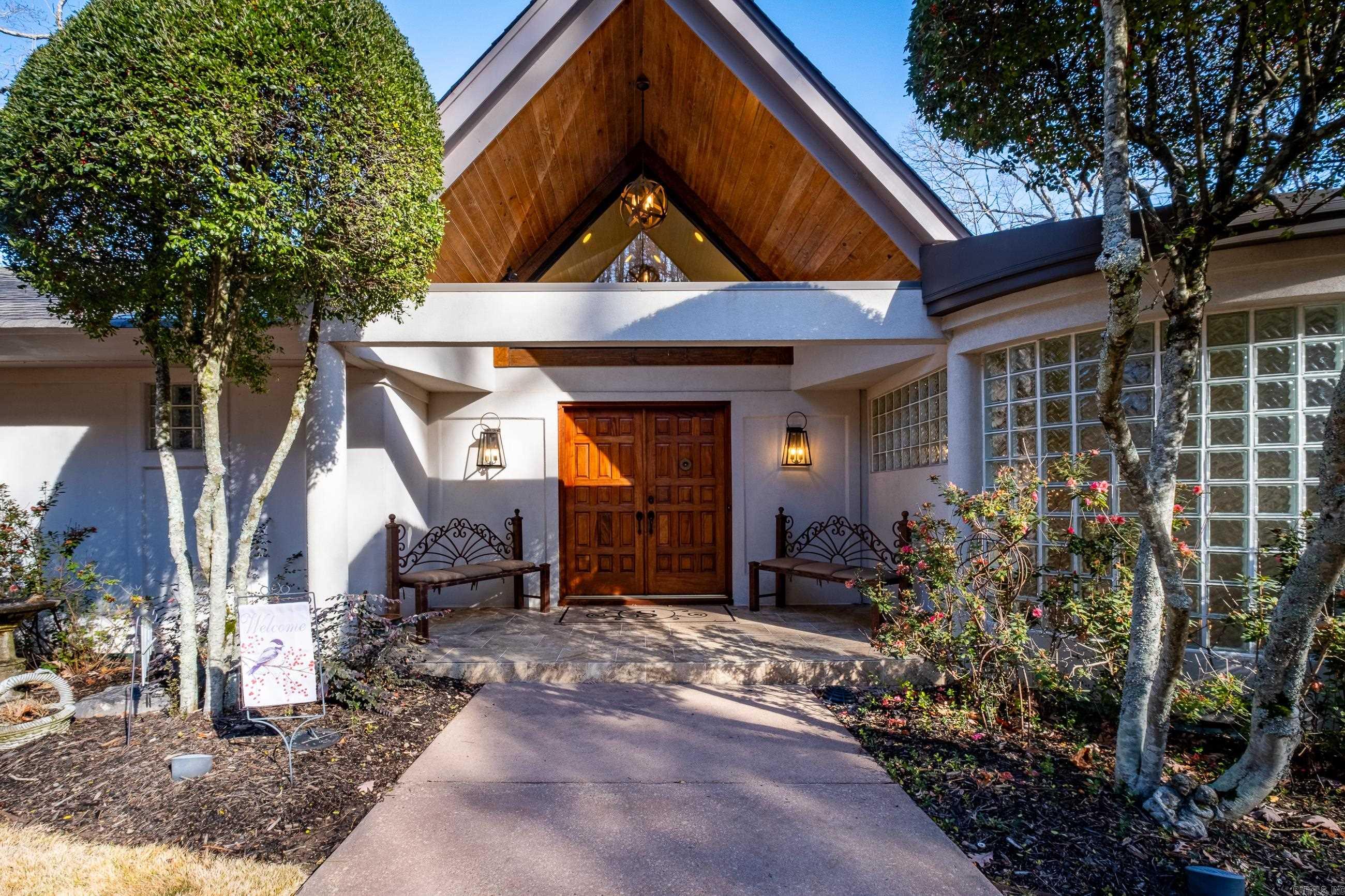 RIVER RIDGE POINTE - Residential