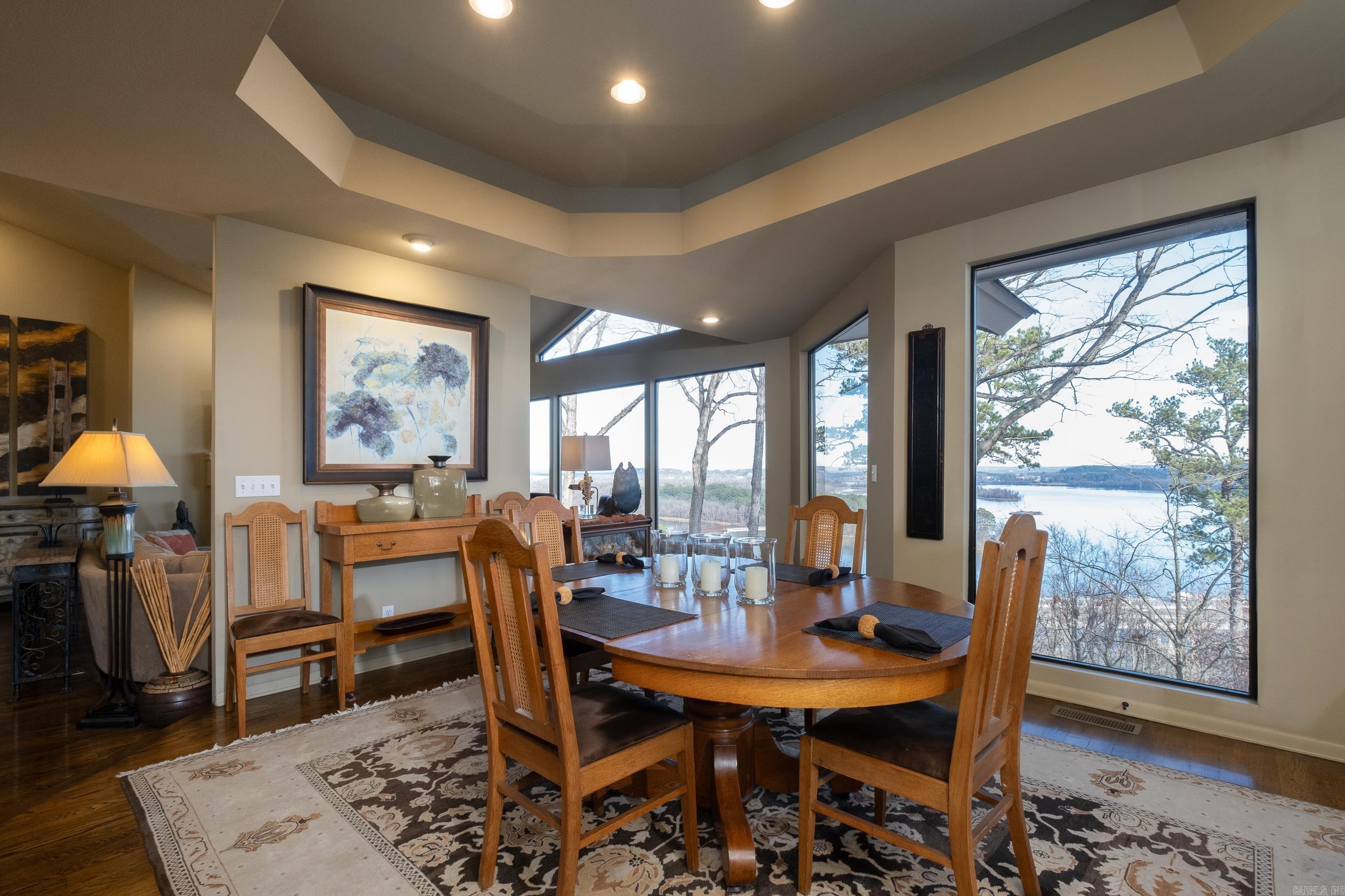 RIVER RIDGE POINTE - Residential
