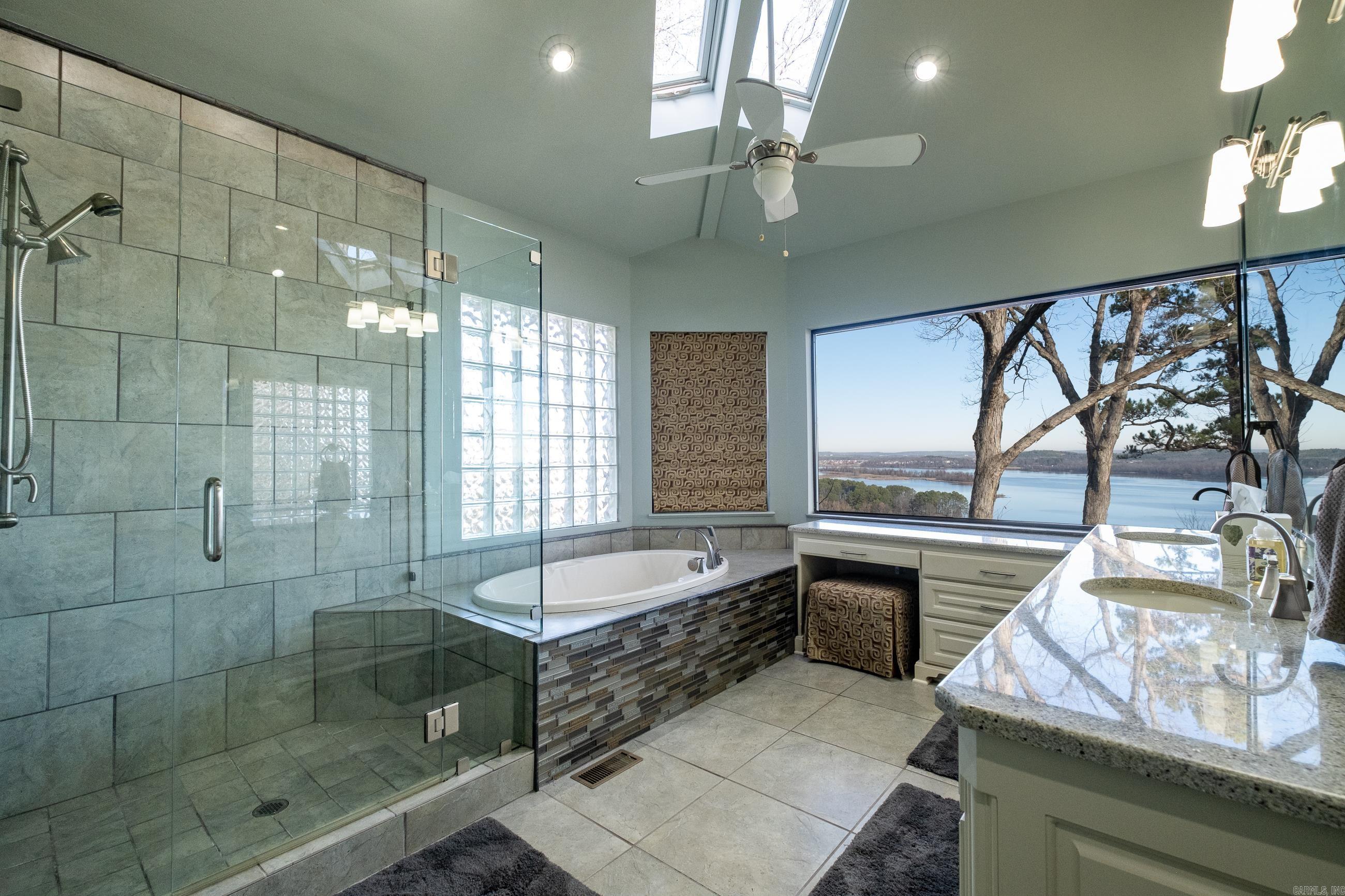 RIVER RIDGE POINTE - Residential